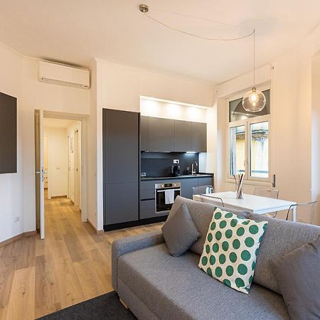 Matilde Modern Apartment-Rental In Рим Екстериор снимка