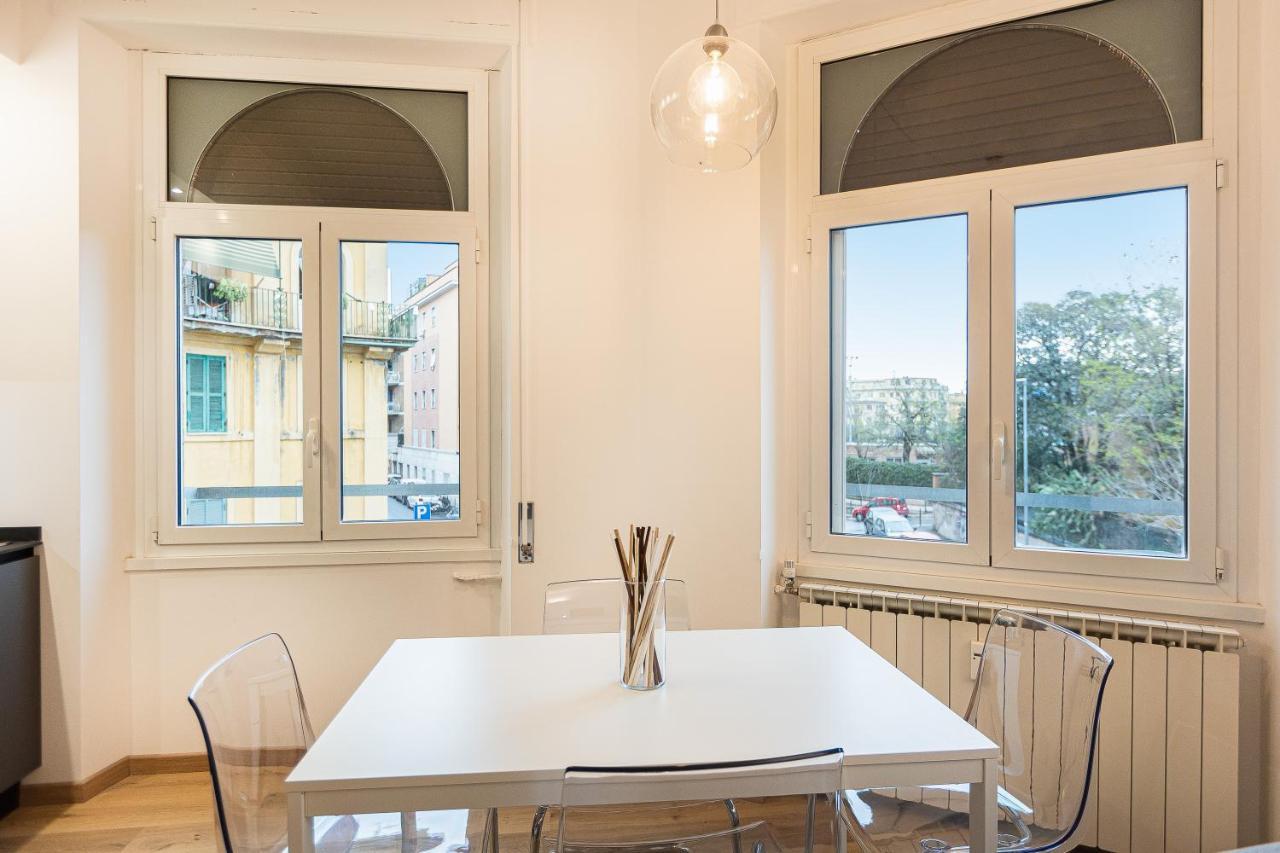 Matilde Modern Apartment-Rental In Рим Екстериор снимка